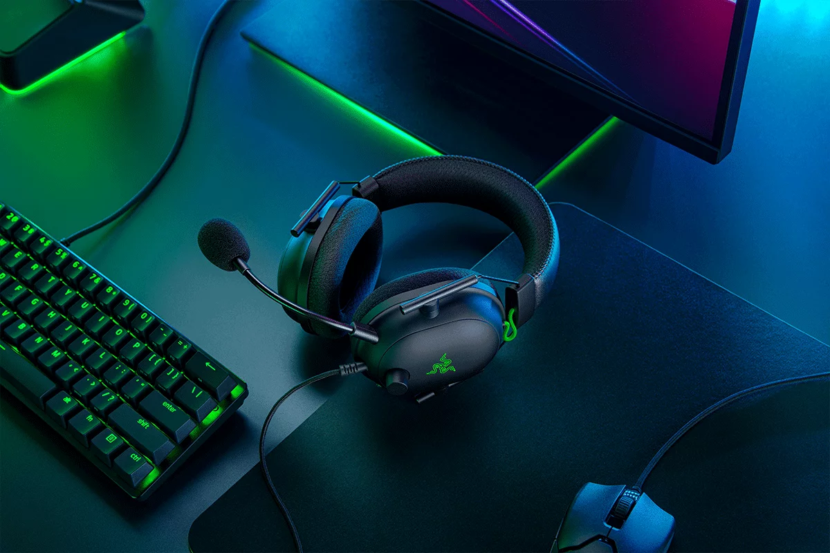 RAZER BLACKSHARK V2 - Tai nghe gaming mới với chuẩn mực cho esports từ Razer