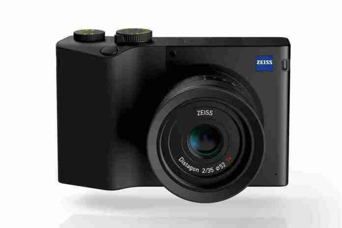 Zeiss_ZX1_2