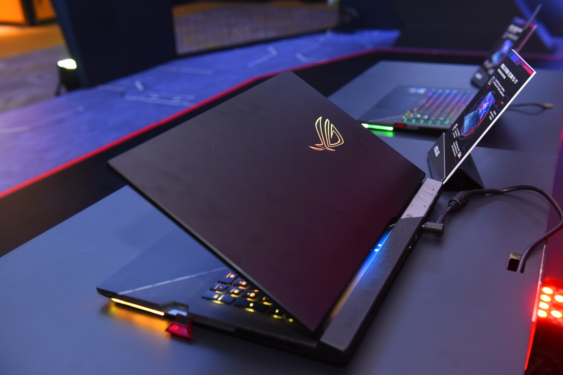 TCBC ASUS ROG khuay dao thi truong voi loat Laptop Gaming dinh dam su dung Intel the he 12 16 MMOSITE - Thông tin công nghệ, review, thủ thuật PC, gaming