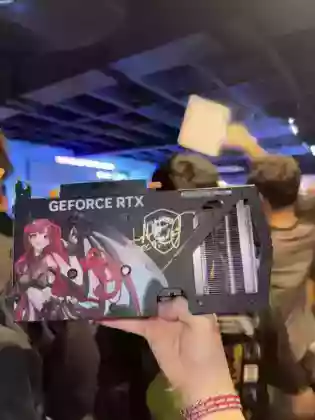 Jensen Huang CEO NVIDIA BAT NGO XUAT HIEN TAI SU KIEN GEFORCE FANS PARTY mmosite 14 MMOSITE - Thông tin công nghệ