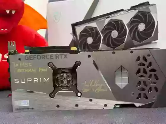 Jensen Huang CEO NVIDIA BAT NGO XUAT HIEN TAI SU KIEN GEFORCE FANS PARTY mmosite 7 MMOSITE - Thông tin công nghệ
