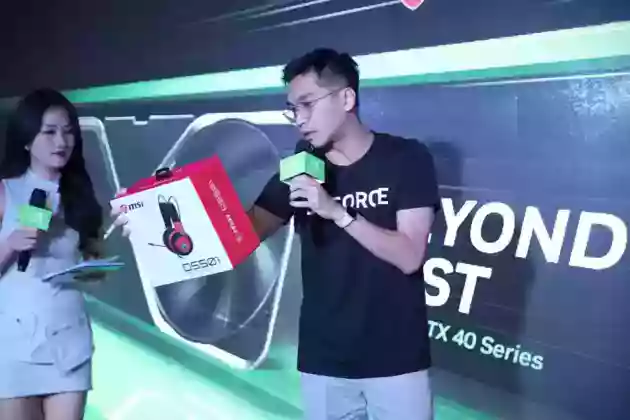 Jensen Huang CEO NVIDIA BAT NGO XUAT HIEN TAI SU KIEN GEFORCE FANS PARTY mmosite 8 MMOSITE - Thông tin công nghệ