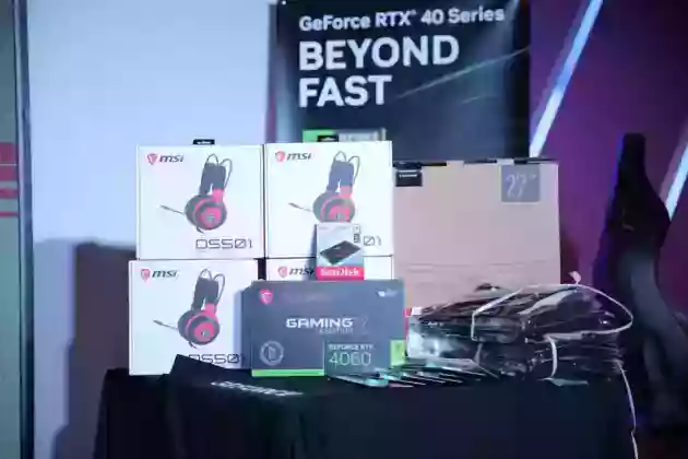Jensen Huang CEO NVIDIA BAT NGO XUAT HIEN TAI SU KIEN GEFORCE FANS PARTY mmosite 9 MMOSITE - Thông tin công nghệ