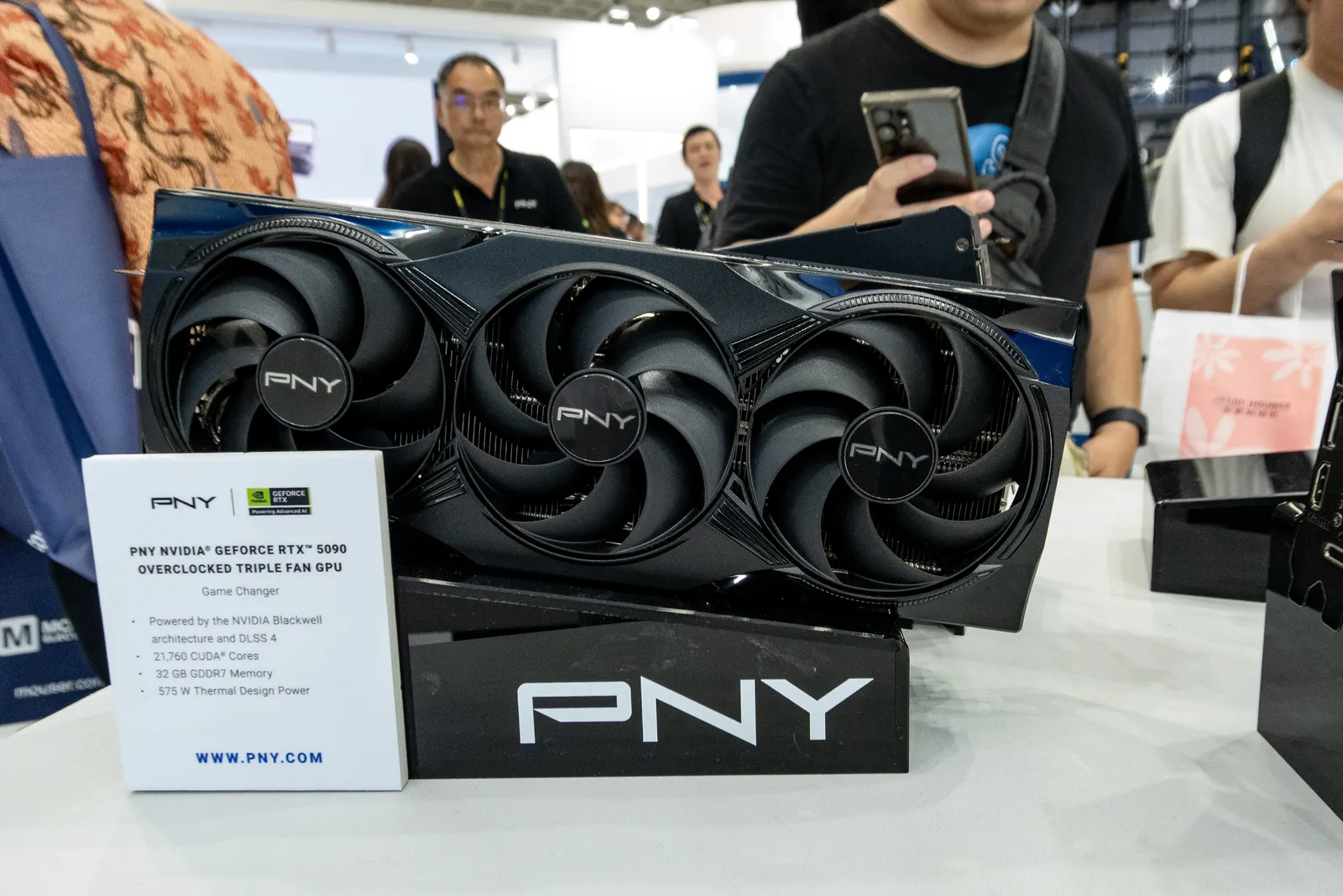 pny computex 2025 mmosite 4 MMOSITE - Thông tin công nghệ, review, thủ thuật PC, gaming