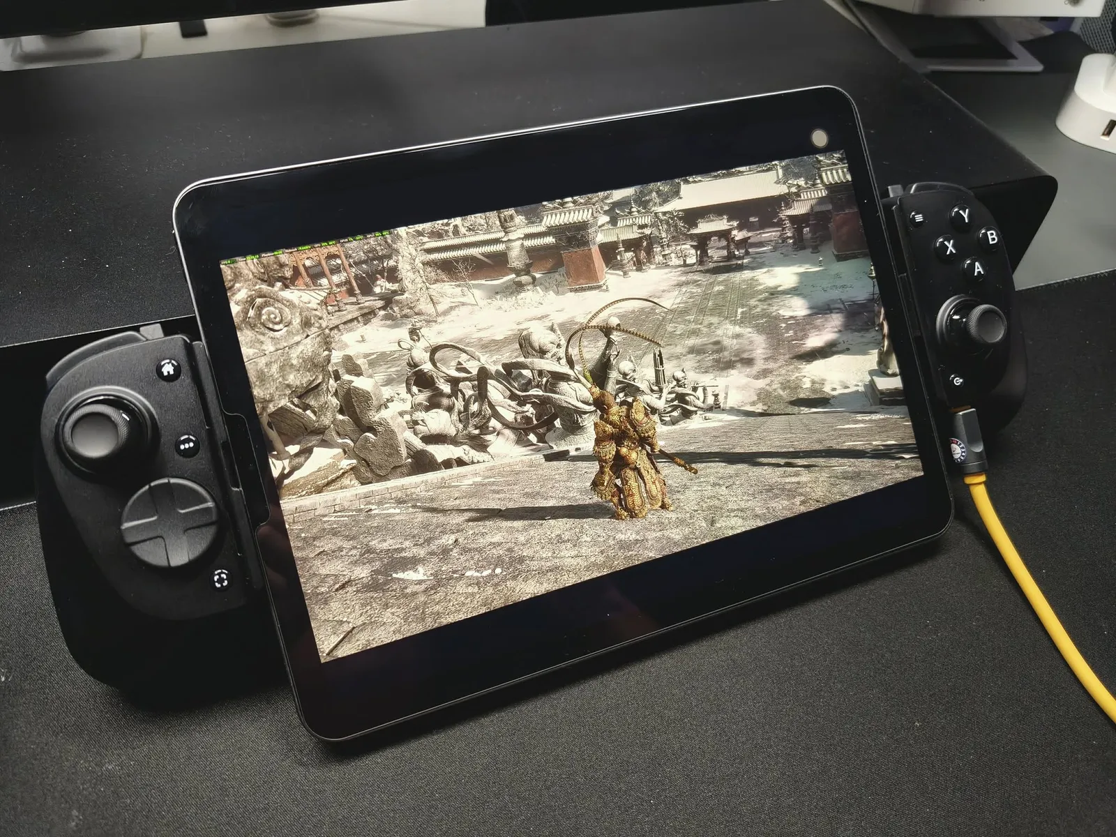 kishi V3 pro xl 01 1 MMOSITE - Thông tin công nghệ