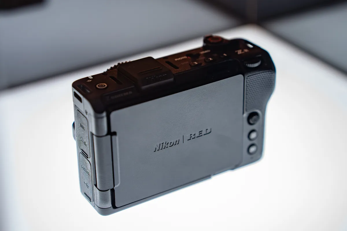 Nikon giới thiệu Nikon ZR – camera điện ảnh đầu tiên trong hệ sinh thái Z series