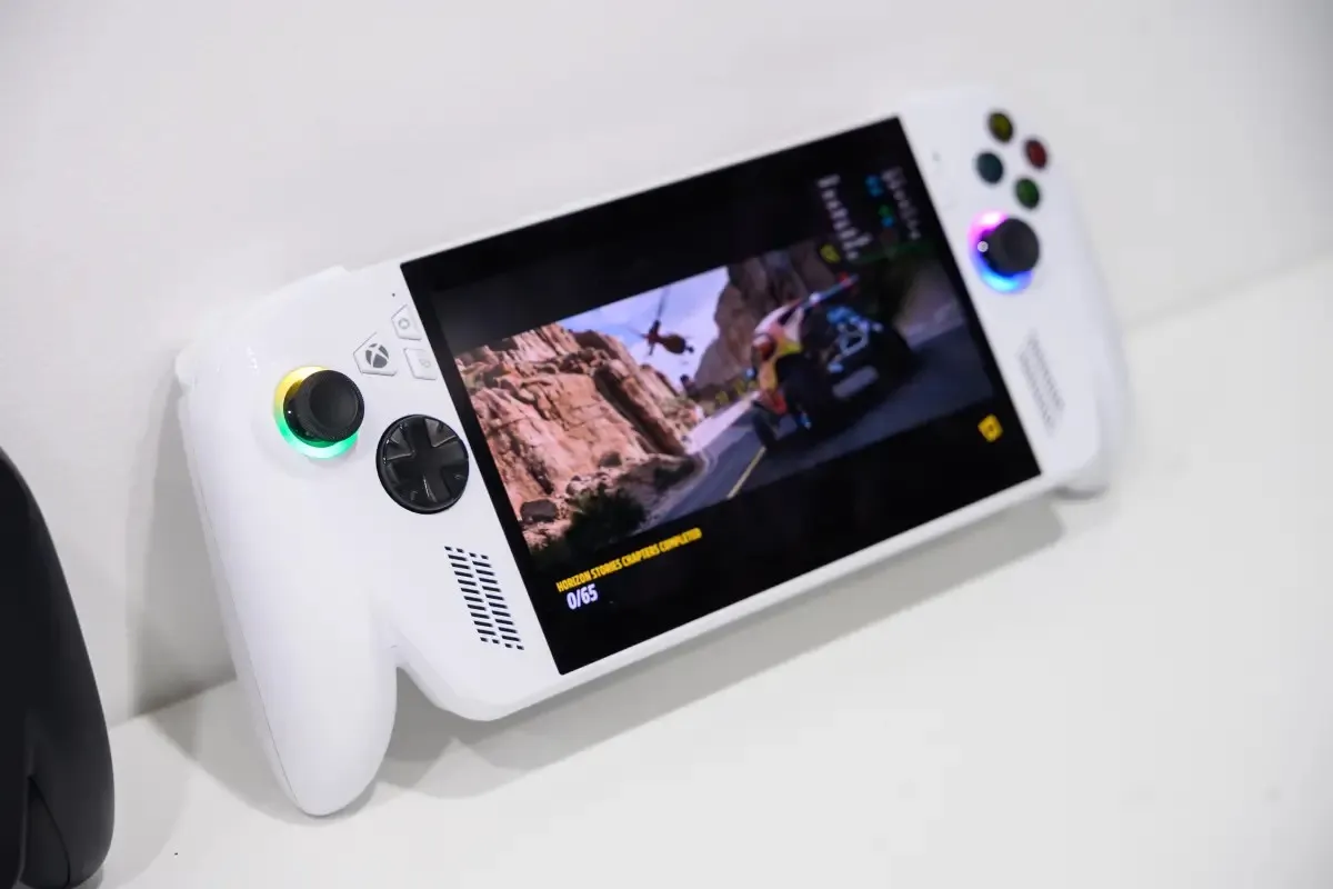 ASUS ROG chính thức ra mắt ROG Xbox Ally và ROG Xbox Ally X - Máy chơi game cầm tay ROG Xbox đầu tiên tại Việt Nam 1 z7150999892313 f777cb7e3091eb225c4f04a10a54619d result MMOSITE - Thông tin công nghệ