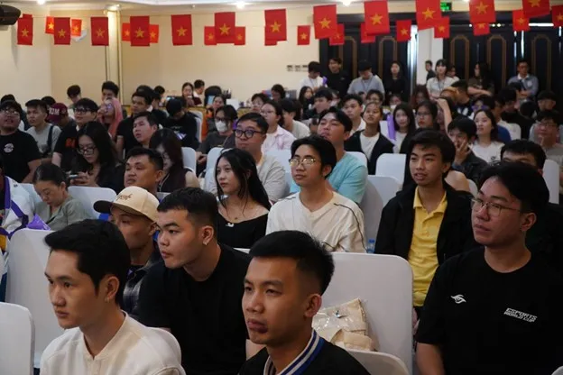 CỘNG ĐỒNG PUBG MOBILE VIỆT NAM CUỒNG NHIỆT CÙNG WATCH PARTY 2025 PMGC 4 Picture4 result 5 MMOSITE - Thông tin công nghệ