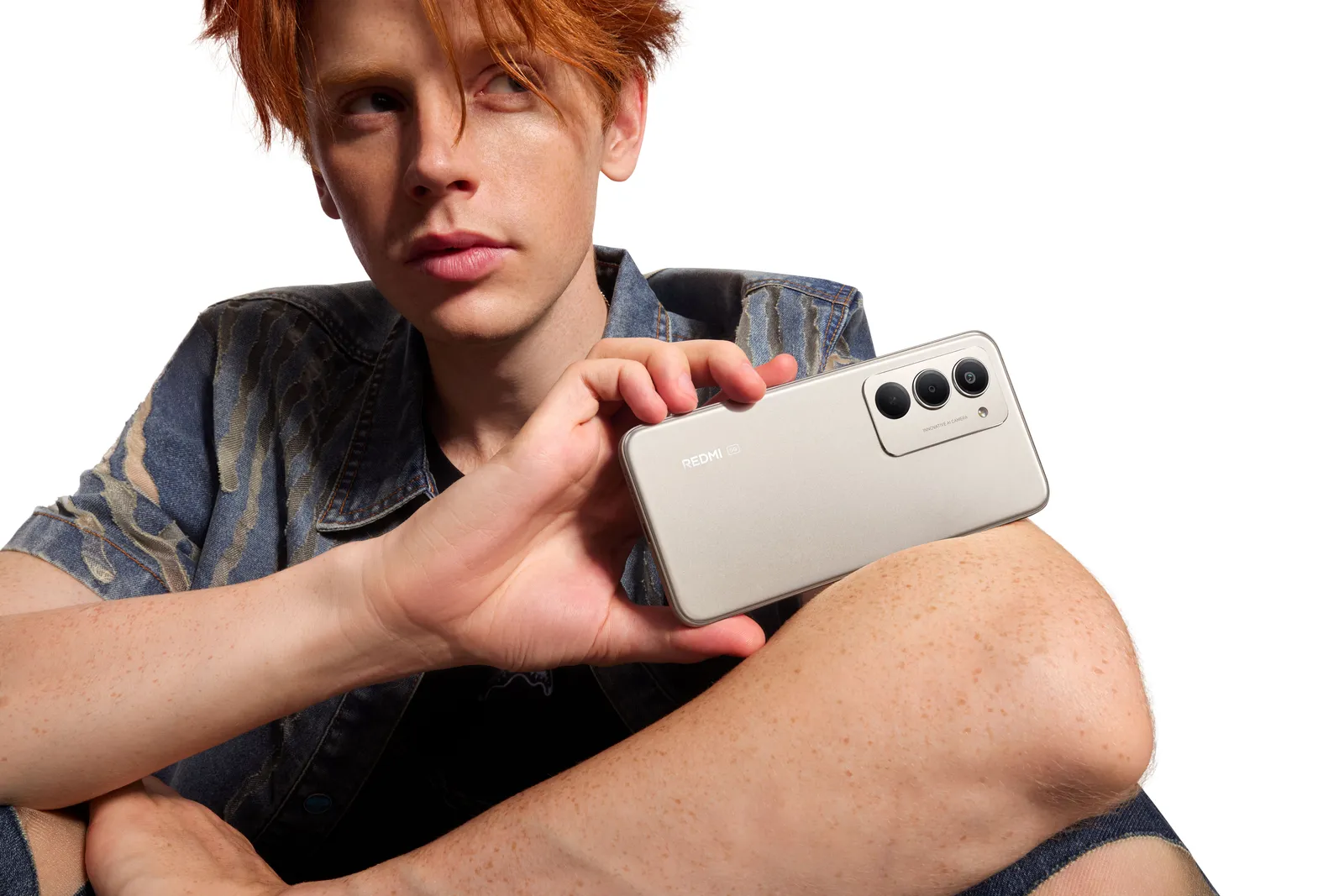 Xiaomi ra mắt REDMI 15 5G tại Việt Nam, smartphone 5G tích hợp NFC vượt trội trong phân khúc 5 triệu đồng 3 REDMI 15 5G Model Shot 3 result MMOSITE - Thông tin công nghệ