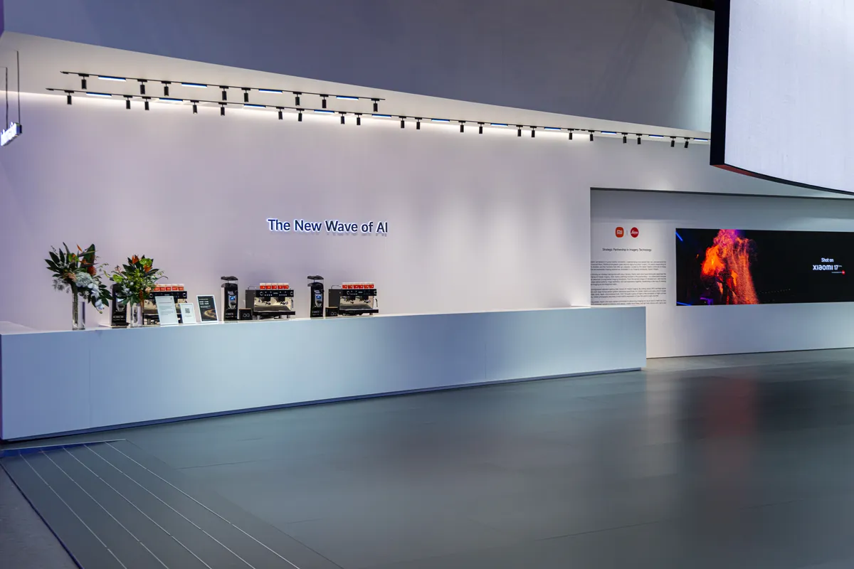 xiaomi-tai-mwc-2026-dua-ai-buoc-vao-doi-thuc