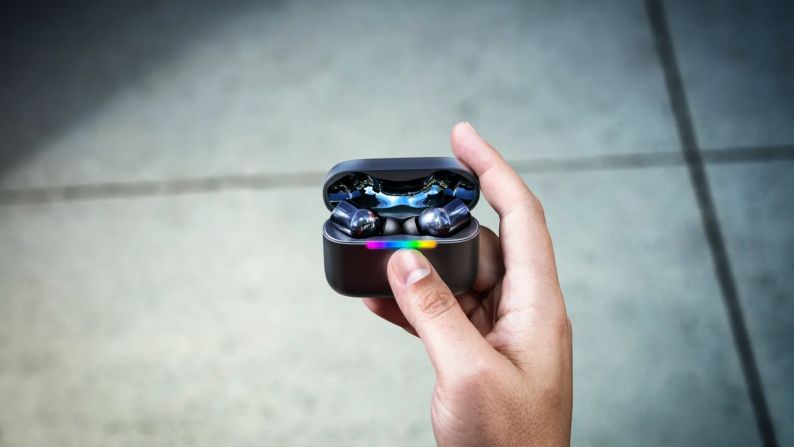 RAZER RA MẮT TAI NGHE CHƠI GAME NHÉT TAI HAMMERHEAD V3 HYPERSPEED 2 Hammerhead V3 X HyperSpeed 2 result MMOSITE - Thông tin công nghệ