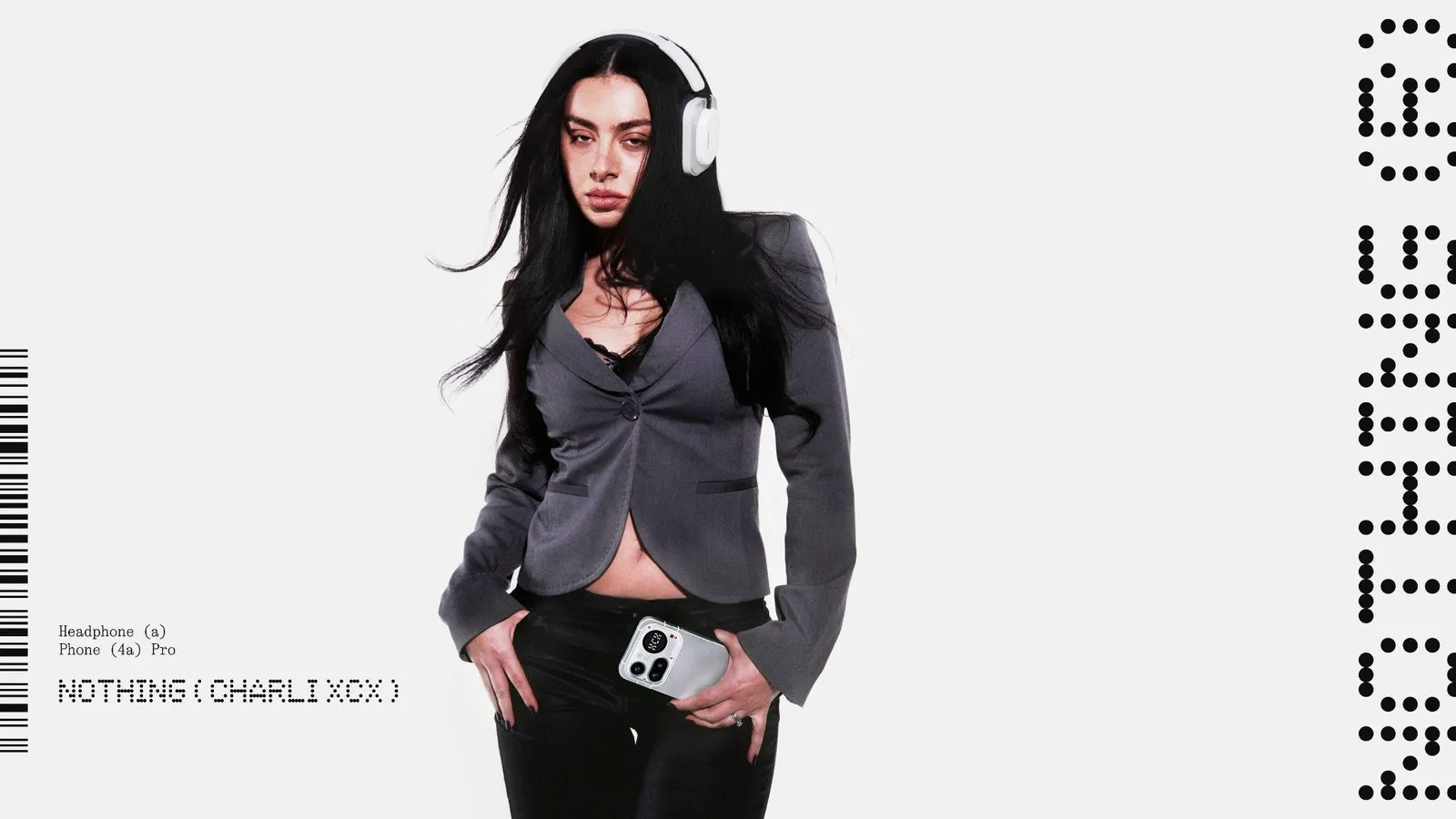 Charli xcx trở thành Đại sứ Thương hiệu Toàn cầu đầu tiên và cổ đông của Nothing 2 charli-xcx-dai-su-thuong-hieu-toan-cau-cua-nothing