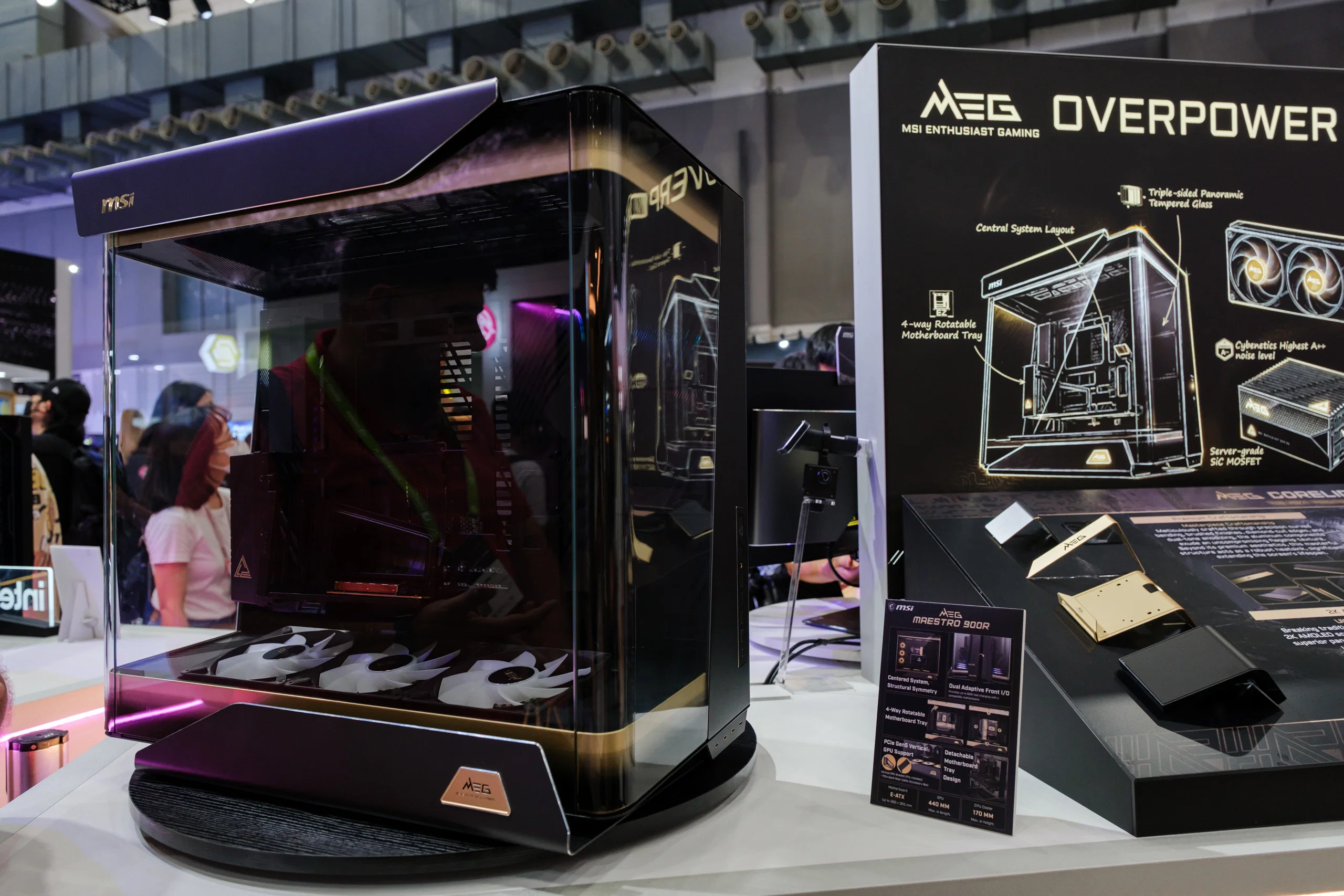 MEG Vision X2 AI+ gây chú ý với trợ lý AI dạng hologram tại Computex 2026 54 153 tinh6742 MMOSITE - Thông tin công nghệ