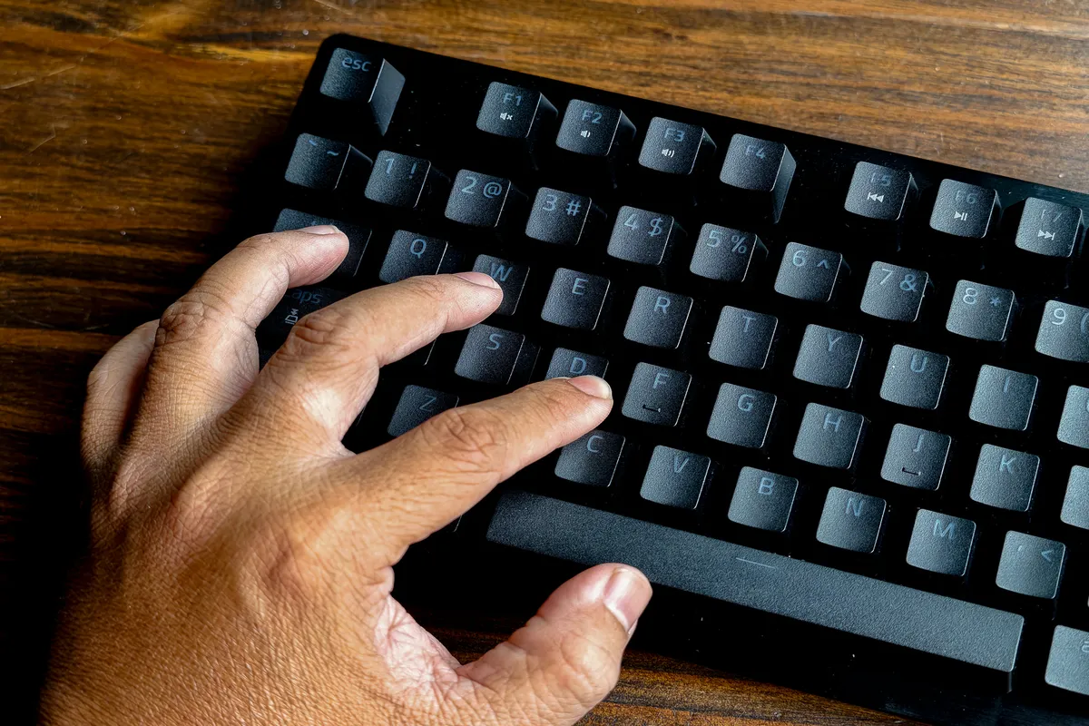 Đánh giá Razer Huntsman V3 Tenkeyless 8KHz: gọn lại để kiểm soát tốt hơn 9 IMG 20260530 160137 result MMOSITE - Thông tin công nghệ