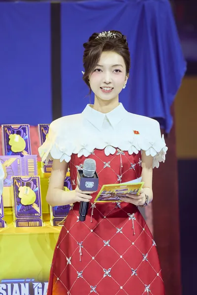 MC Hoai An esports2 MMOSITE - Thông tin công nghệ