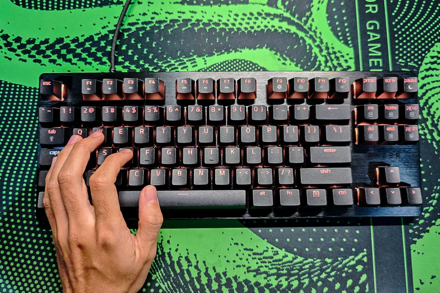 Đánh giá Razer Huntsman V3 HE Magnetic 8KHz: switch từ tính mở rộng cuộc chơi Đánh giá Razer Huntsman V3 HE Magnetic 8KHz: switch từ tính mở rộng cuộc chơi