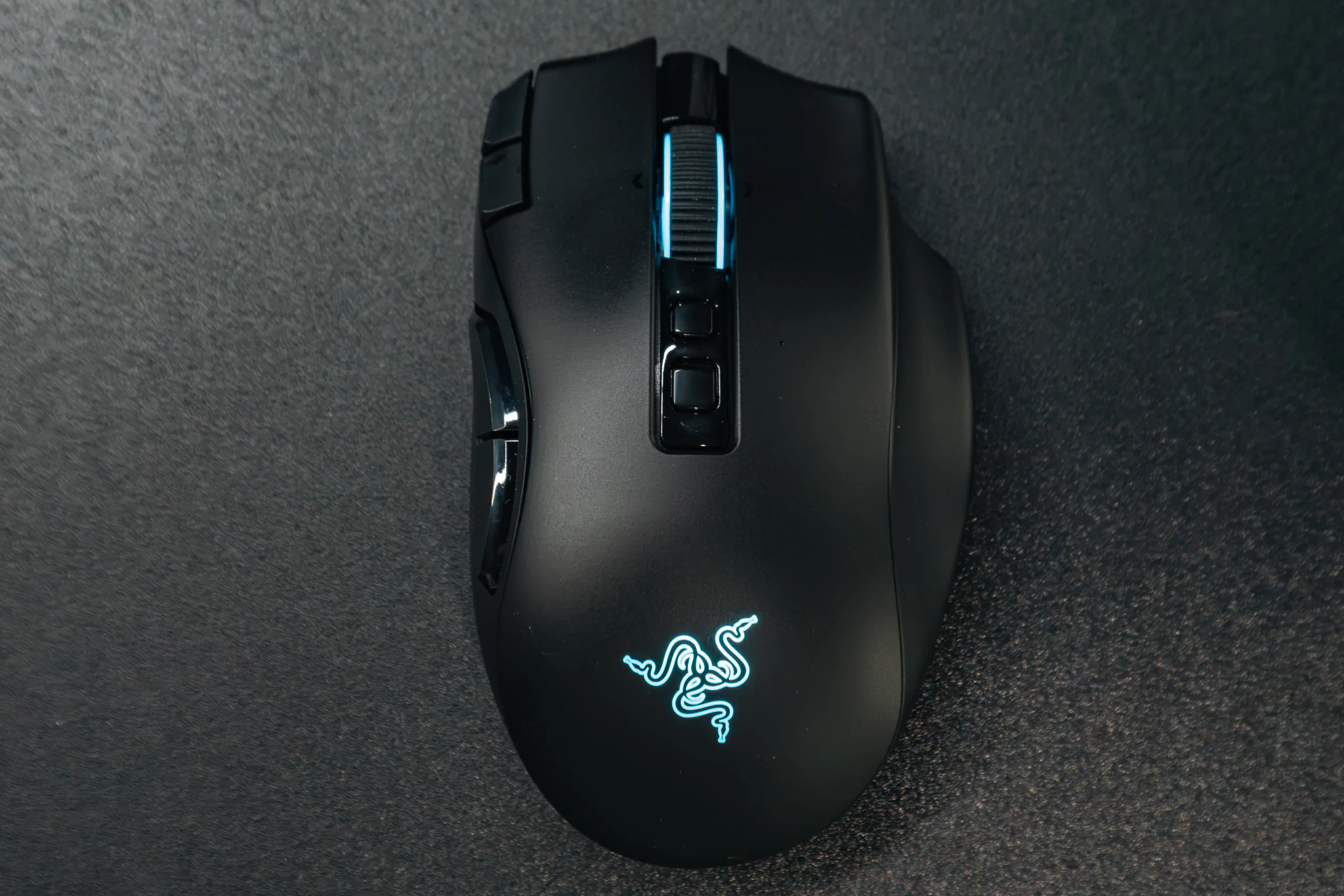Đánh giá Razer Naga V3 Pro: khi nhiều nút trở thành lợi thế