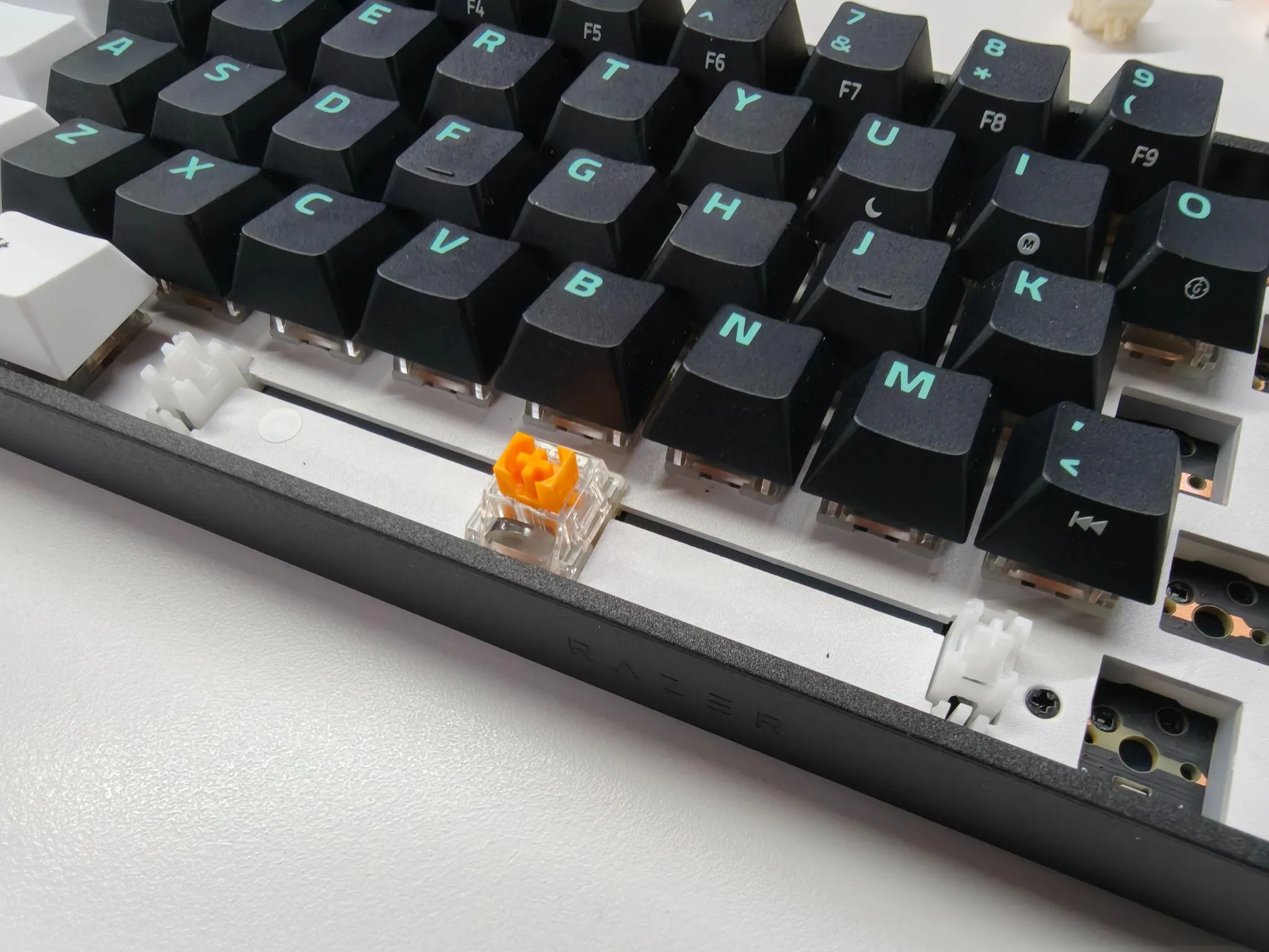 Đánh giá Razer Reclusa X Mini 65%: Khi bàn phím custom dễ tiếp cận hơn 19 danh gia razer reclusa x mini 65 khi 08 MMOSITE - Thông tin công nghệ