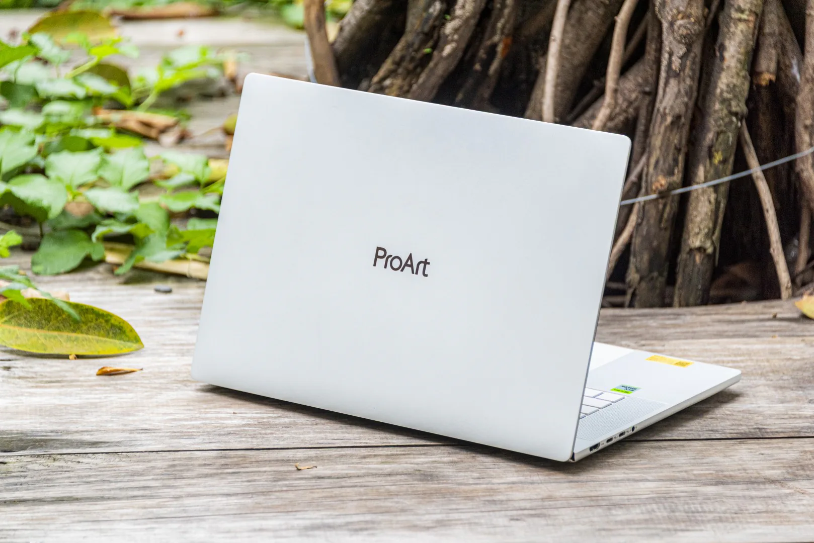 ASUS mở bán ProArt P16 tích hợp NVIDIA RTX Spark tại Việt Nam 6 DSC6406 MMOSITE - Thông tin công nghệ