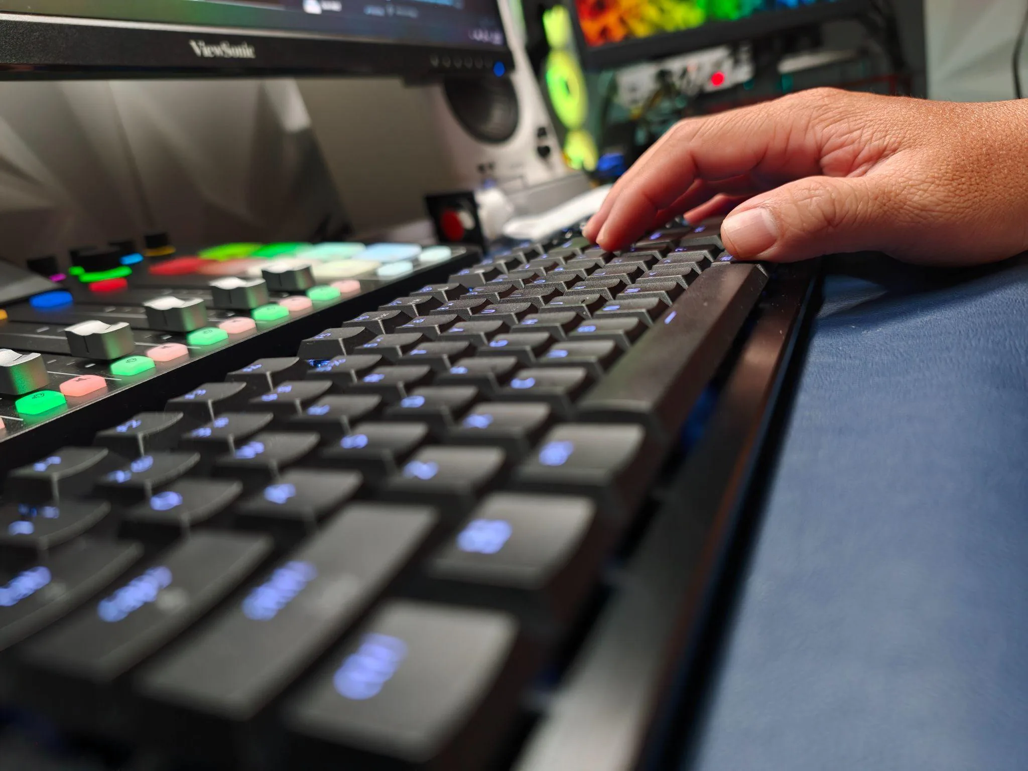 Đánh giá Razer Huntsman V3 Pro Low-profile TKL 8KHz khi tốc độ đi cùng thiết kế mỏng gọn 22 danh gia razer huntsman v3 pro low profile 05 MMOSITE - Thông tin công nghệ