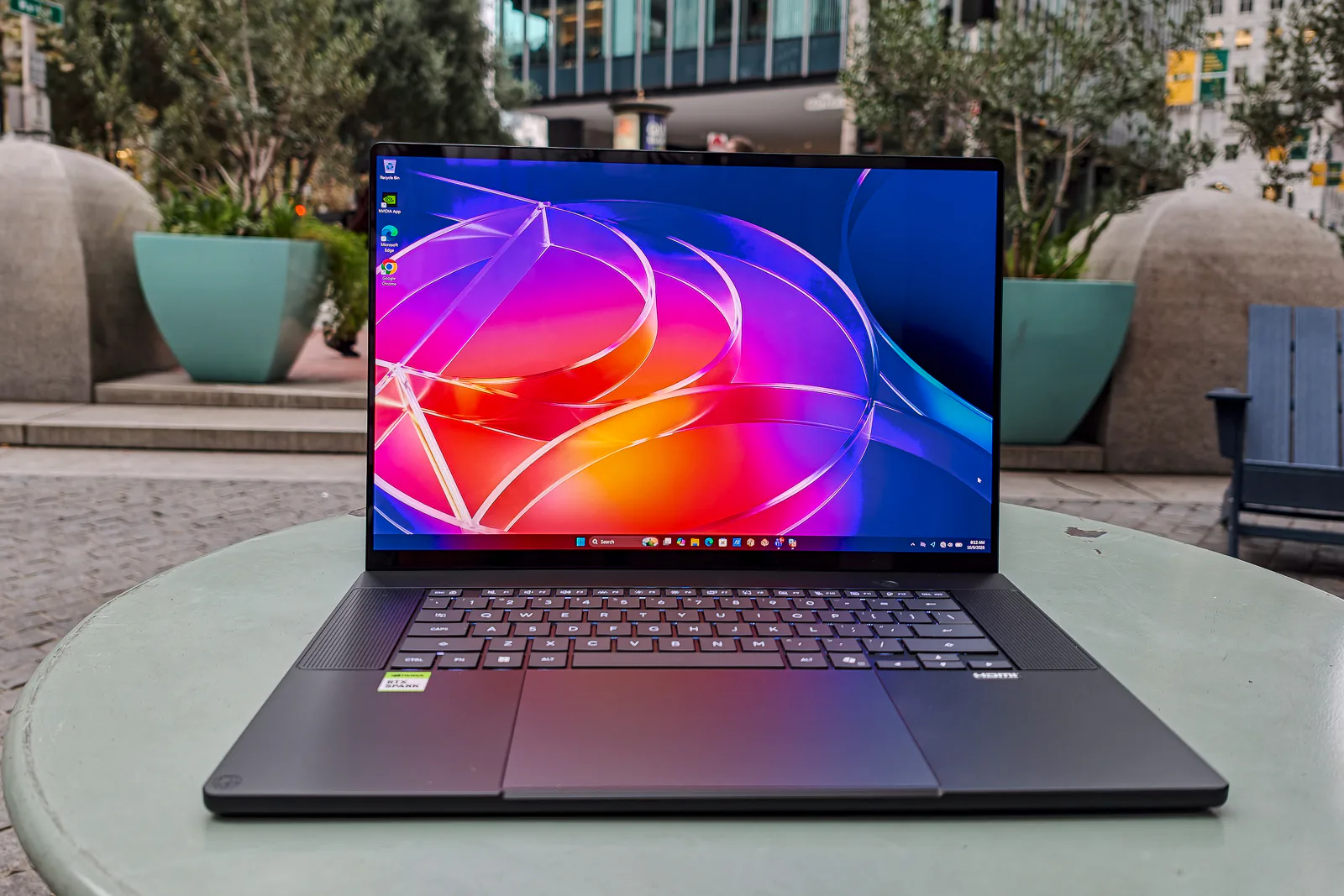 Trên tay ASUS ProArt với nền tảng Nvidia RTX Spark mới 14 tay asus proart nen tang nvidia rtx spark 06 MMOSITE - Thông tin công nghệ