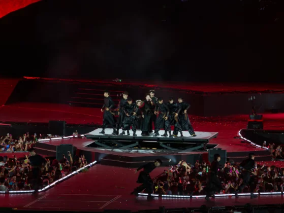 Đ&aacute;nh gi&aacute; nhanh camera vivo X500 Pro Max qua trải nghiệm concert Anh trai vượt ng&agrave;n ch&ocirc;ng gai 2026